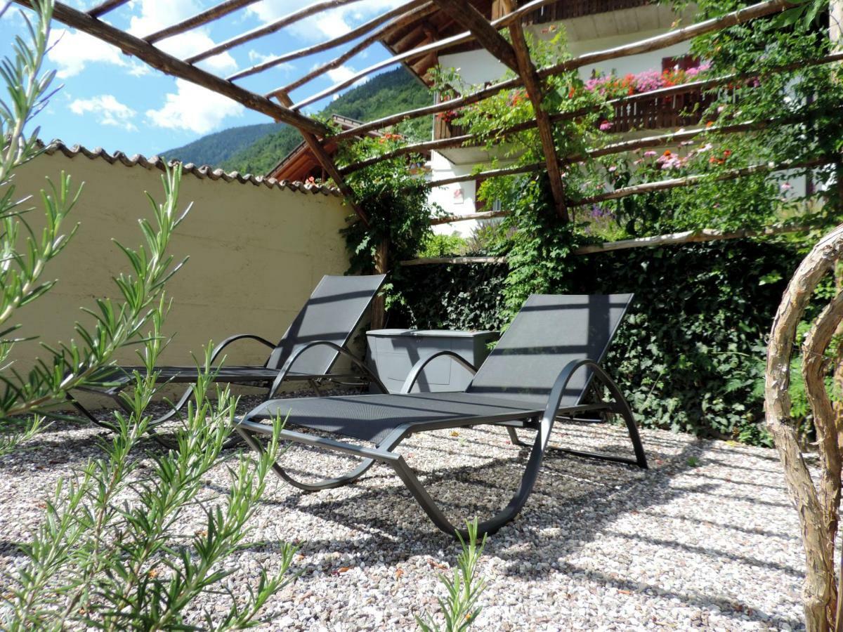 Boutique Appartamento Bacchus Marlengo Exterior foto